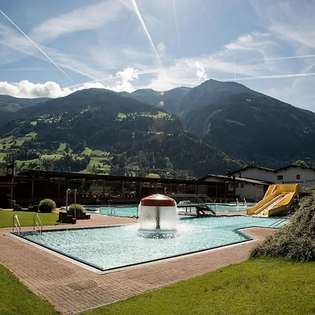 Apartmán In Near Spieljoch Cable Car, Cleaning Included *